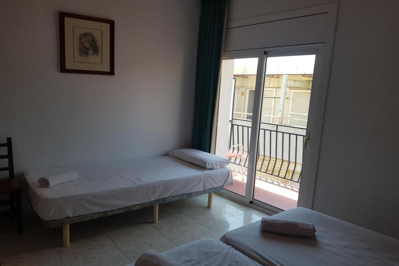 Hotel Castella Лорет де Мар Екстериор снимка