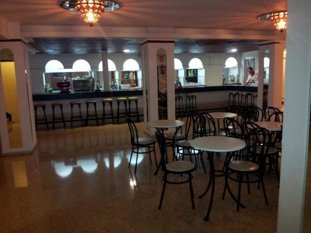 Hotel Castella Лорет де Мар Екстериор снимка