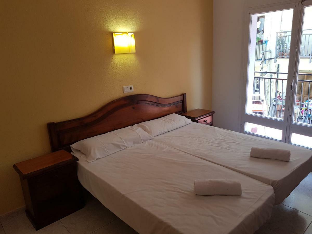 Hotel Castella Лорет де Мар Екстериор снимка