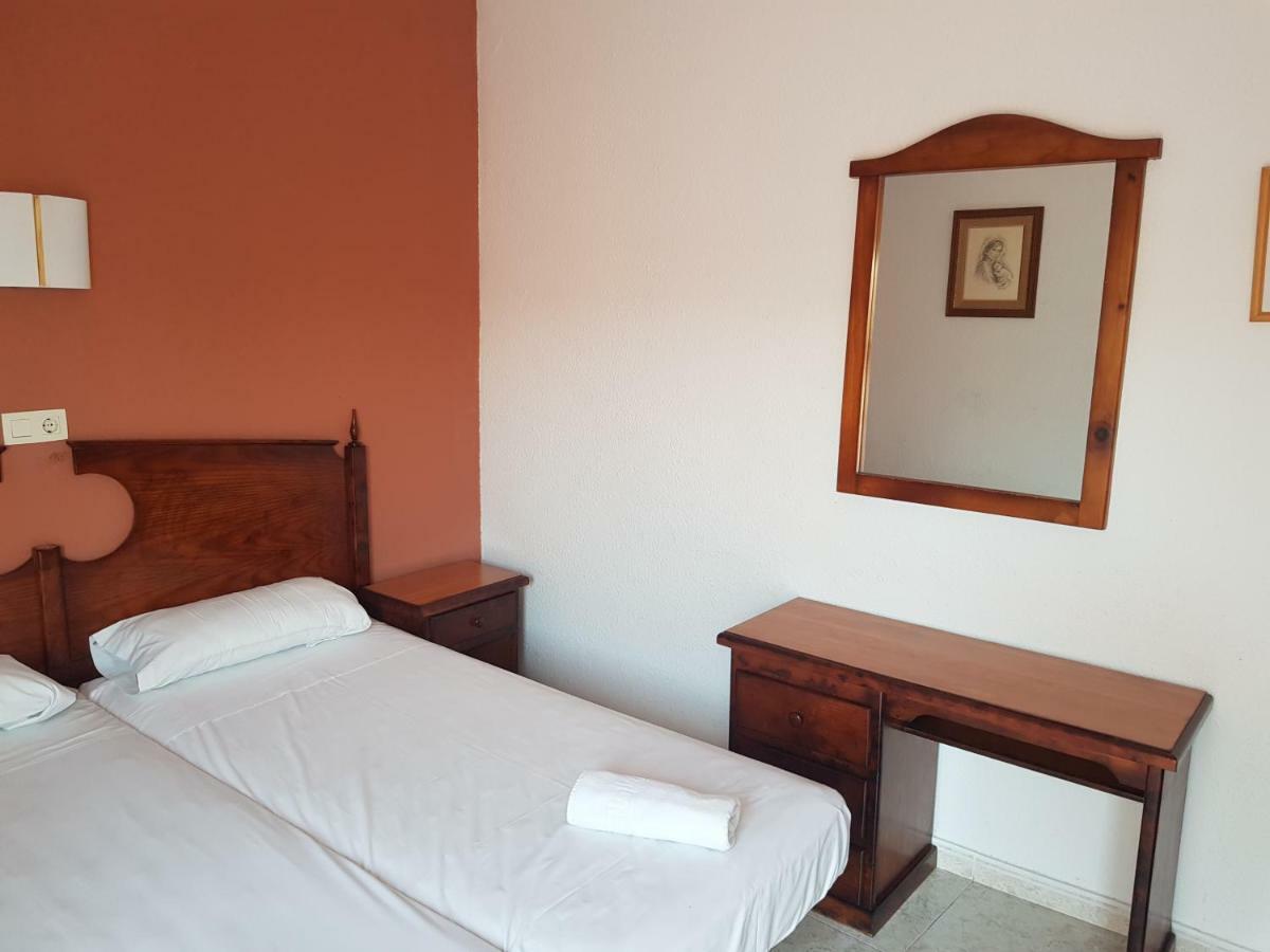 Hotel Castella Лорет де Мар Екстериор снимка