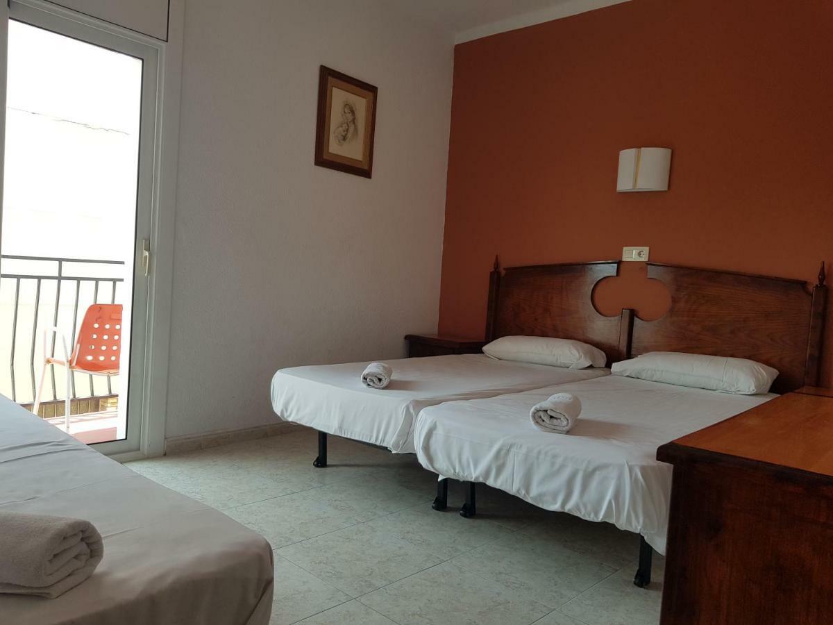 Hotel Castella Лорет де Мар Екстериор снимка
